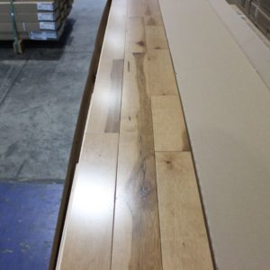 Hardwood – Maple – Commun – 3 1/4 x 3/4″ – Classic – Semi-Gloss