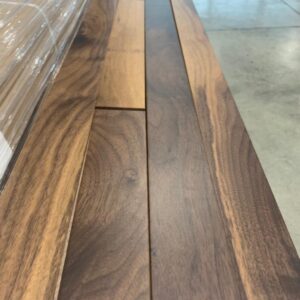 Hardwood – American Walnut 2 1/4, 3/4 , Natural, Mat Finish
