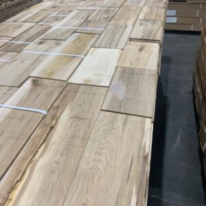 Hardwood – Maple – Maple 5 Inch Colonial ‘’Ultra Rustic ‘’, 3/4, Unfinished