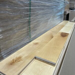 Hardwood – Birch – Tradition – 4 3/4 x 3/4″ – Natural – Satin – Goodfellow