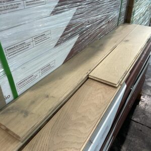 Engineered – White Oak – 5 Inch, 15 mm, 4 mm – Real Wood – Naked – Brushed