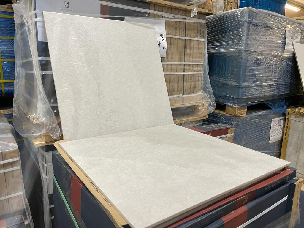 Porcelain - 24 x 24 - Mustang White - Natural Rock Feel - Matt Rectified - Image 2