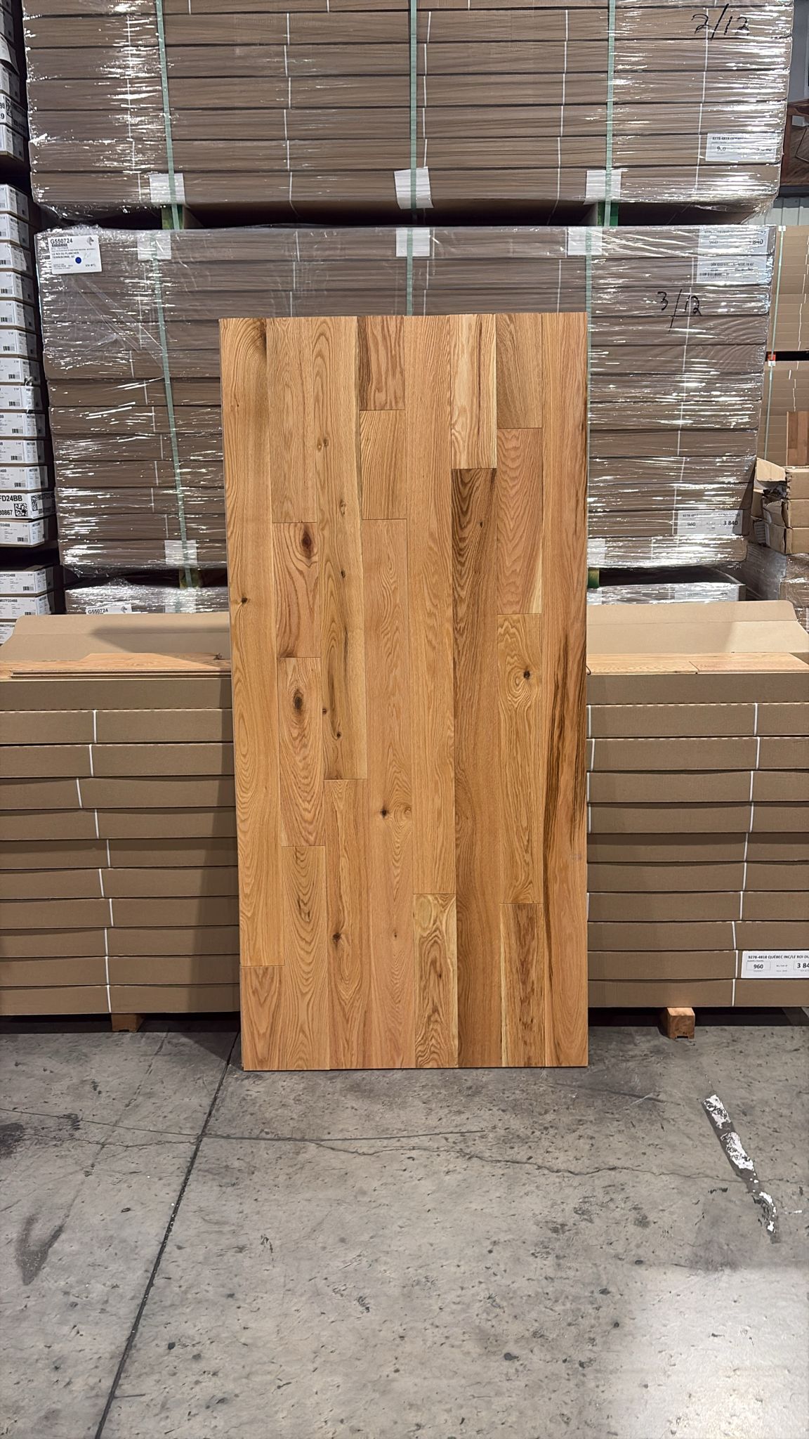 Hardwood - Red Oak - Distinction - 4 1/4 x 3/4" - Natural - Mat Finish - Plancher Wickham - Image 2