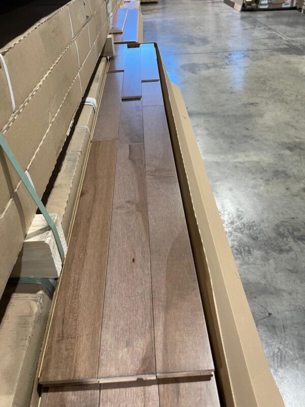 Hardwood - Maple - 3 1/4 x 3/4" - Bistro - Pearl - Mat Finish - Plancher Lauzon - Image 3