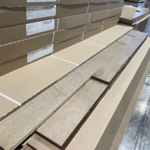Hardwood – Maple – 4 1/4 x 3/4 – Cottage – Smoked Mansion – Treasure – Matt Finish – Plancher Mercier Flooring