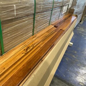 Hardwood – Tigerwood Muircatiara – 2 1/4 x 3/4″ – Select – Natual – SG – Prefinished – Made in Brazil