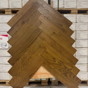 Engineered – White Oak – 3.5 Inch x 24″ x 4mm Wear Layer – CAN+ – Herringbone – Coffee – Brushed