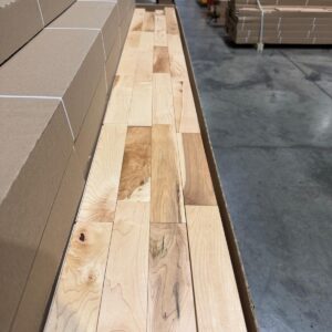 Hardwood – Maple – 2″ 1/4 x 3/4″ – Rustic – Natural – Mat Finish