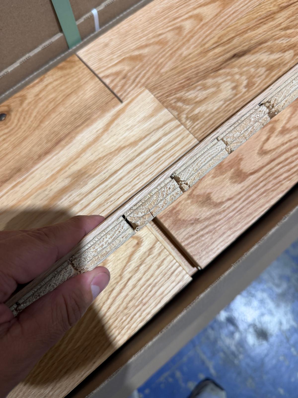 Engineered - Red Oak - 3" 1/8 x 3/4" x 5mm Wear Layer - Rustic - Natural - Ultramat 10% - Image 4