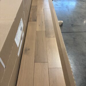 Hardwood – White Oak – 3 1/4 x 3/4 – Rural – Prada – Matt