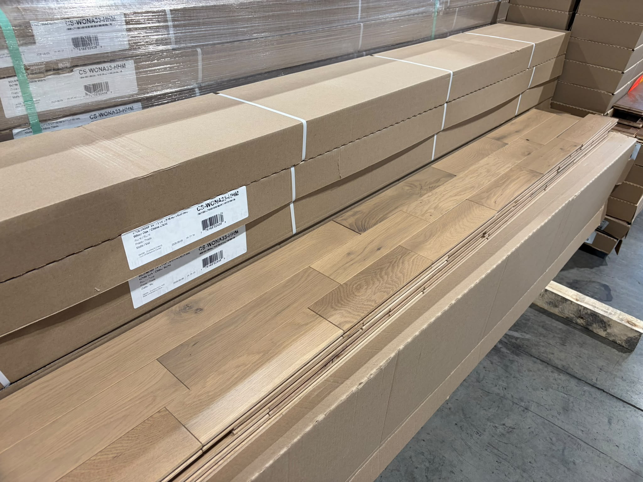Hardwood - White Oak - 3 1/4 x 3/4 - Rural - Prada - Matt