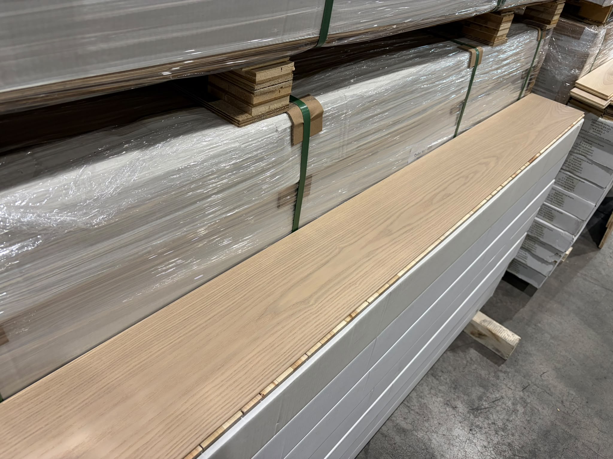 Engineered - Ash - 7 1/2 x 3/4" - Select - Naked Brushed - Matt