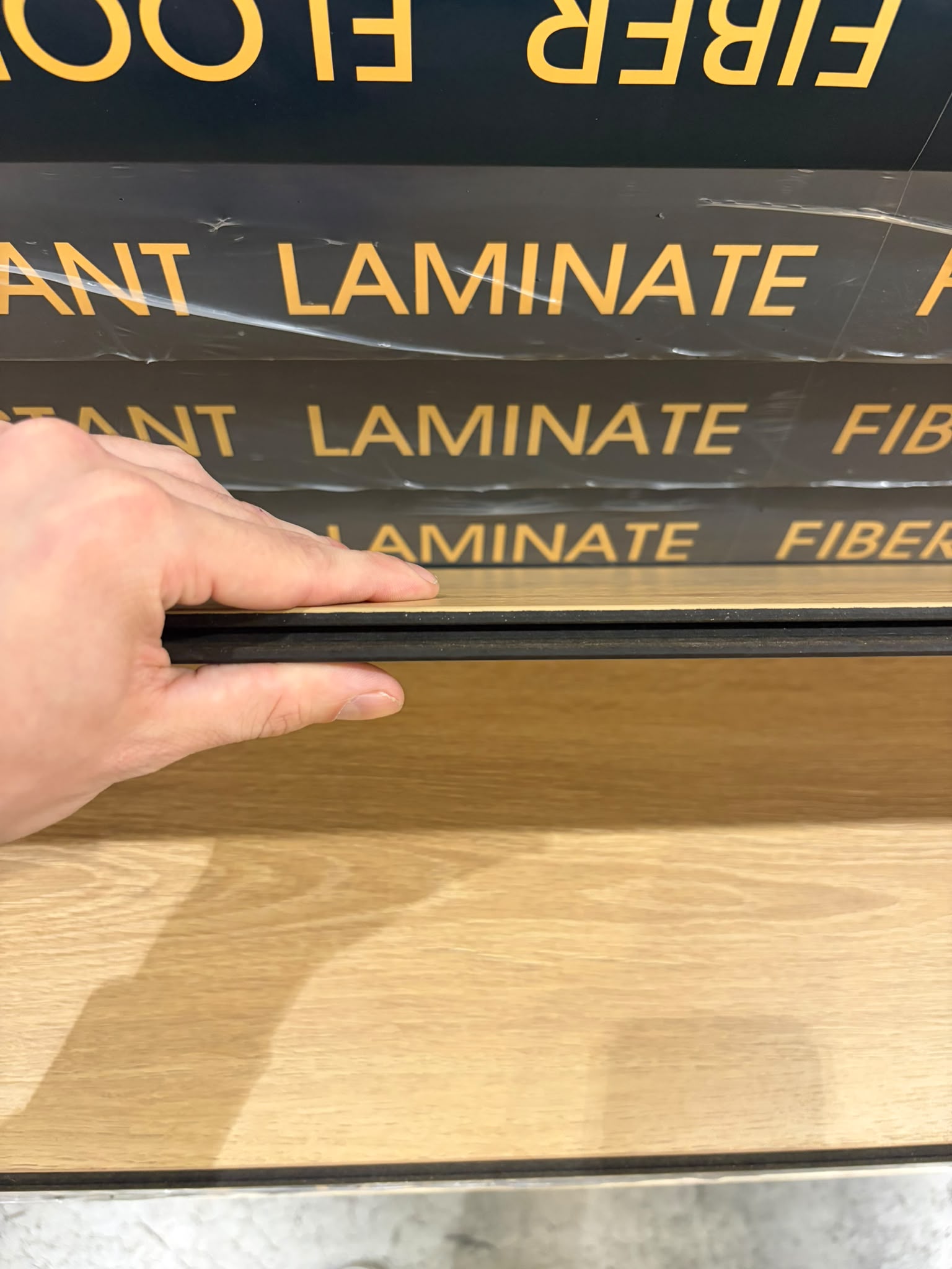 Laminate Jumbo Plank - 12mm - 9 inch x 5 feet long - AC5 - 72 hours Water Resistant - Model 2707 - Image 4