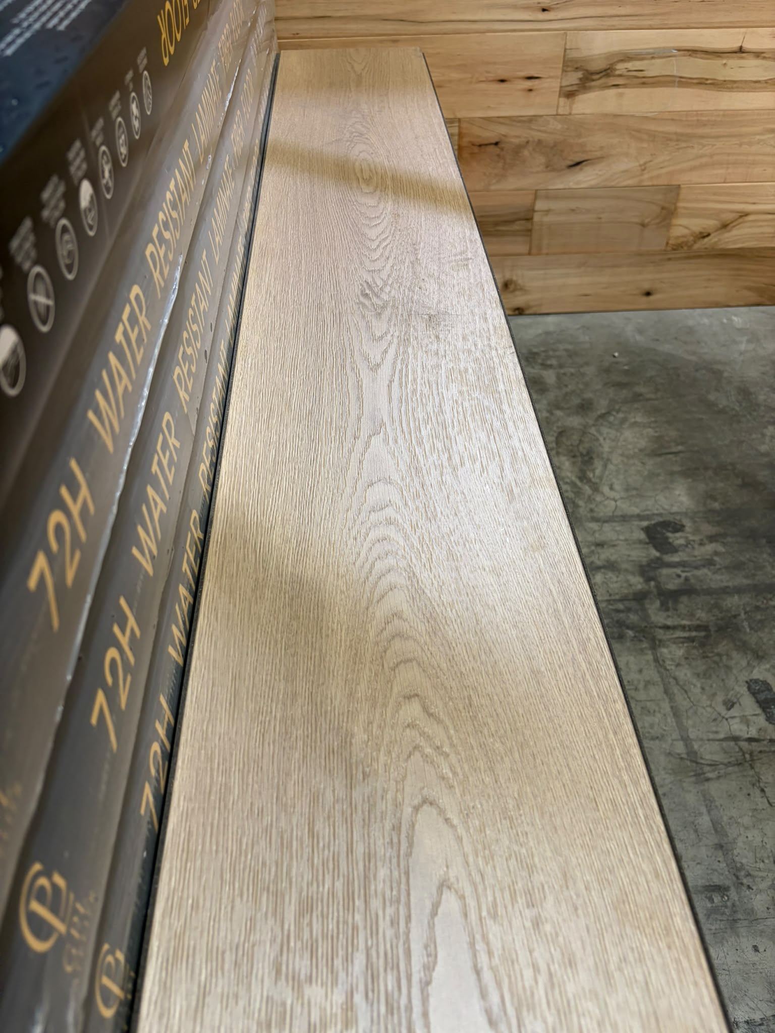 Laminate Jumbo Plank - 12mm - 9 inch x 5 feet long - AC5 - 72 hours Water Resistant - Model 0152 - Image 2