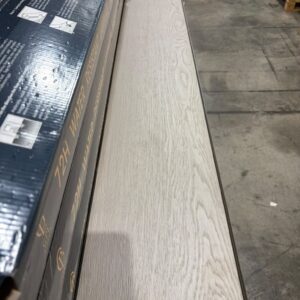 Laminate Jumbo Plank – 12mm – 9 inch x 5 feet long – AC5 – 72 hours Water Resistant – Model 0153