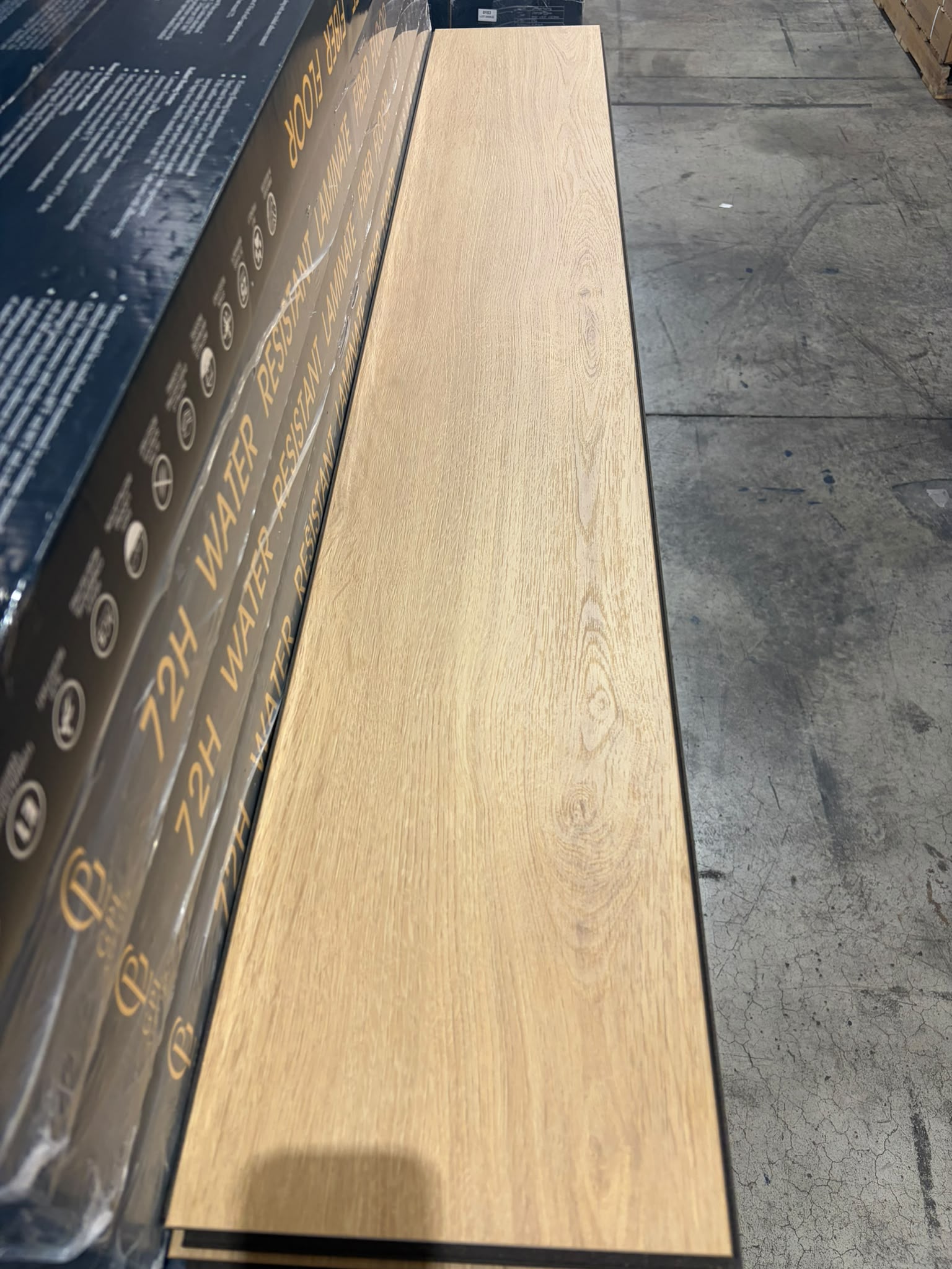 Laminate Jumbo Plank - 12mm - 9 inch x 5 feet long - AC5 - 72 hours Water Resistant - Model 2707 - Image 2